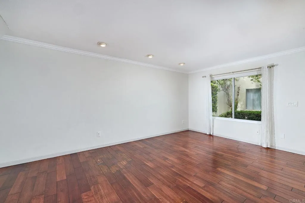 Photo #5: NDP2507454 Listing 