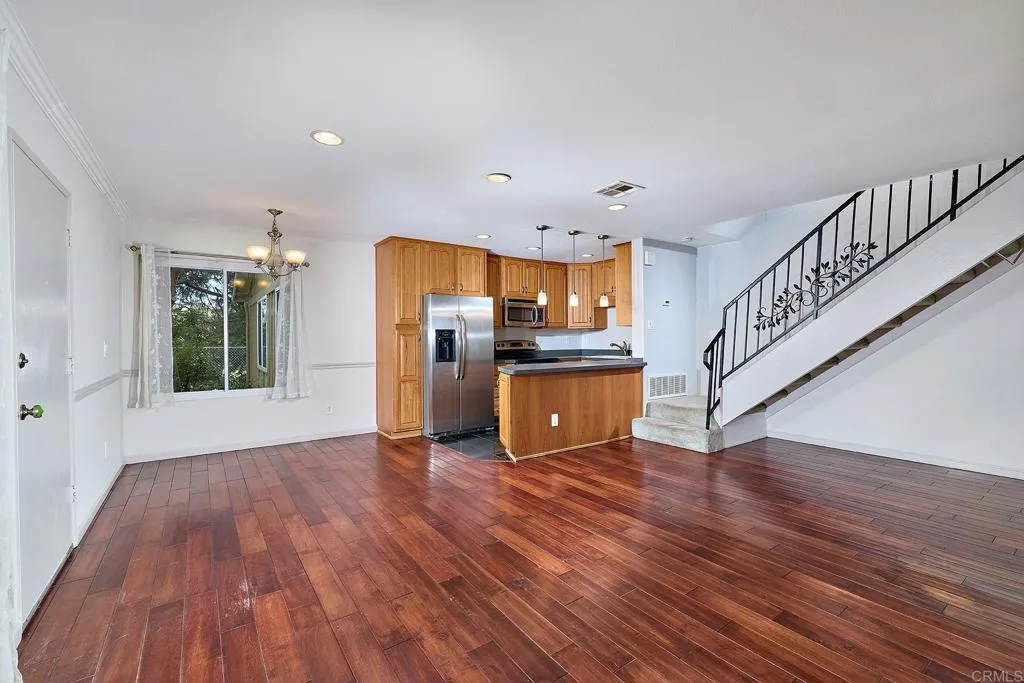 Photo #4: NDP2507454 Listing 