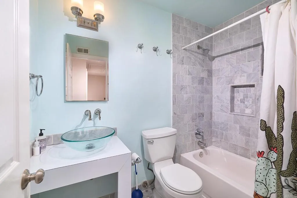 https://cdn.realtyfeed.com/cdn/127/306505575/5e7df78c1c68c6b6ee1c05b5b98d991a.webp