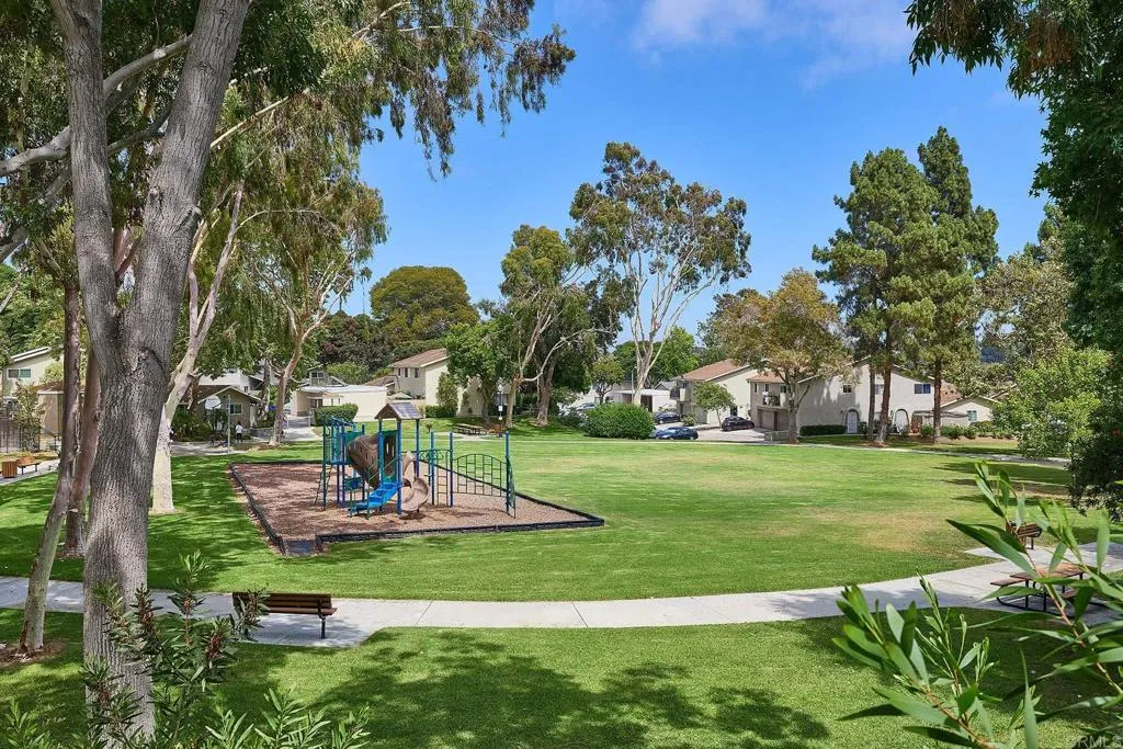 https://cdn.realtyfeed.com/cdn/127/306505575/f22aa555e9eca784334303842aba234d.webp