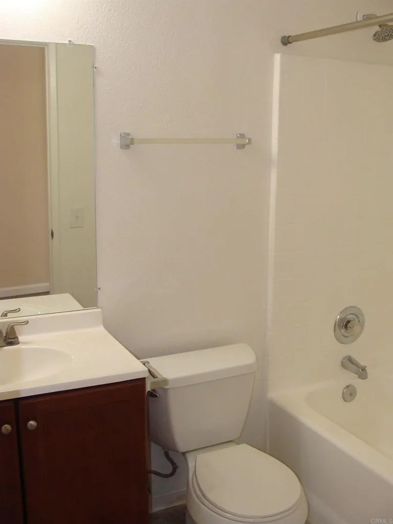 Photo #12: PTP2505766 Listing: Photo #12