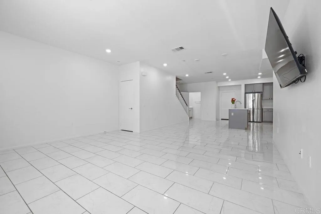 Photo #6: PTP2505769 Listing 