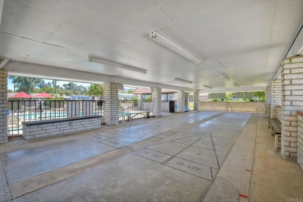 https://cdn.realtyfeed.com/cdn/127/306505713/5625c42c8e79412070787c2459d1c2de.webp