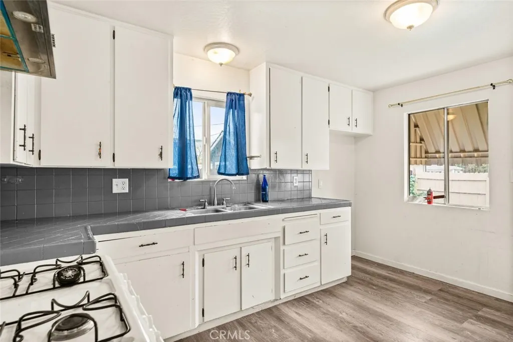 2718 El Noble Avenue, Oroville, CA 95966 - Photo 5 of 18, Oroville, CA