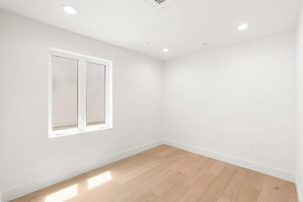https://cdn.realtyfeed.com/cdn/127/306505724/89019025a4bfe5b1e0011c5ad047151c.webp