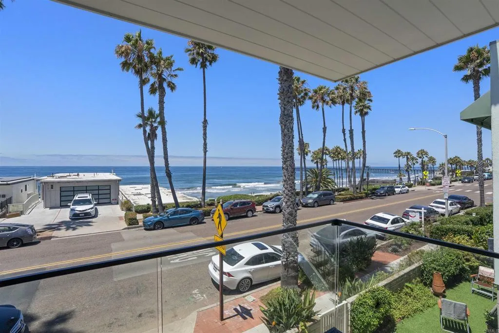 https://cdn.realtyfeed.com/cdn/127/306505724/91eaf8da3ed49d7ae895866d8a325aaf.webp