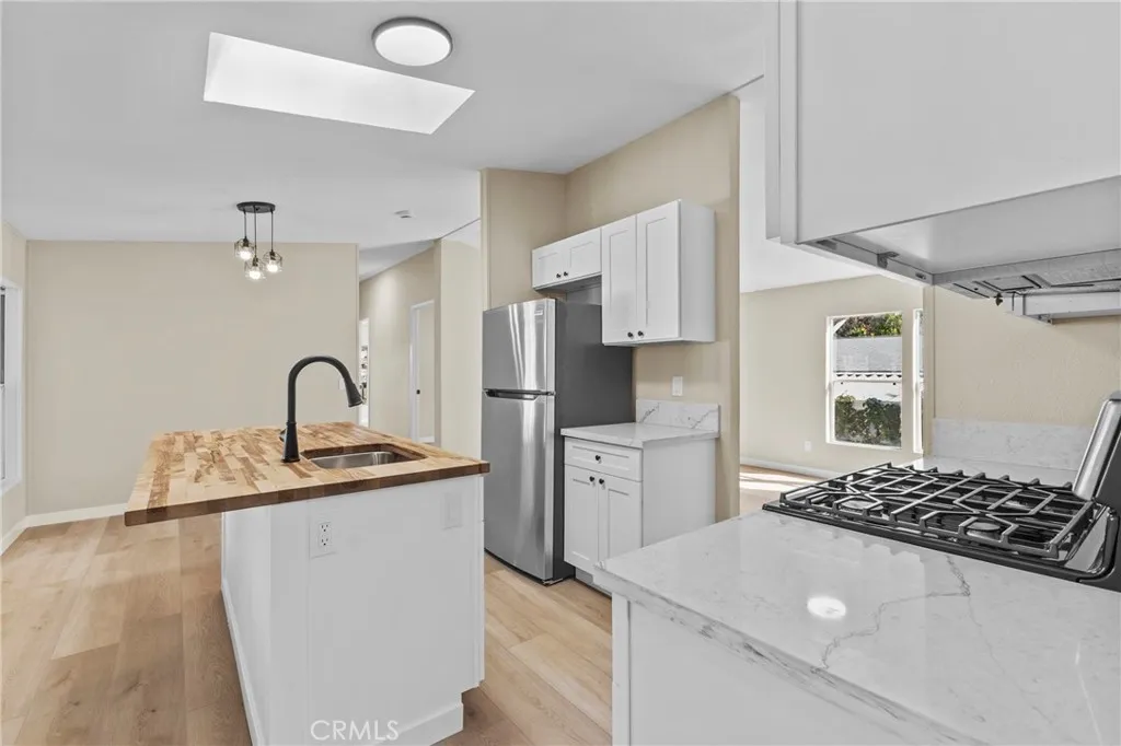https://cdn.realtyfeed.com/cdn/127/306505777/0239598b21aa73338e7af19e91790362.webp