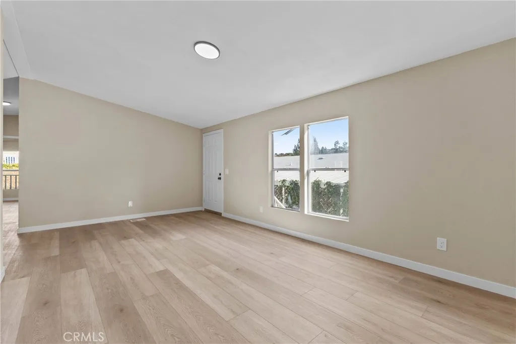 https://cdn.realtyfeed.com/cdn/127/306505777/6c916e2f85cfc9a39fe233466ceabd37.webp