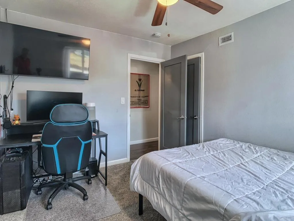 https://cdn.realtyfeed.com/cdn/127/306505785/55d10520c32d18af7aeb1ca8f0632d2f.webp