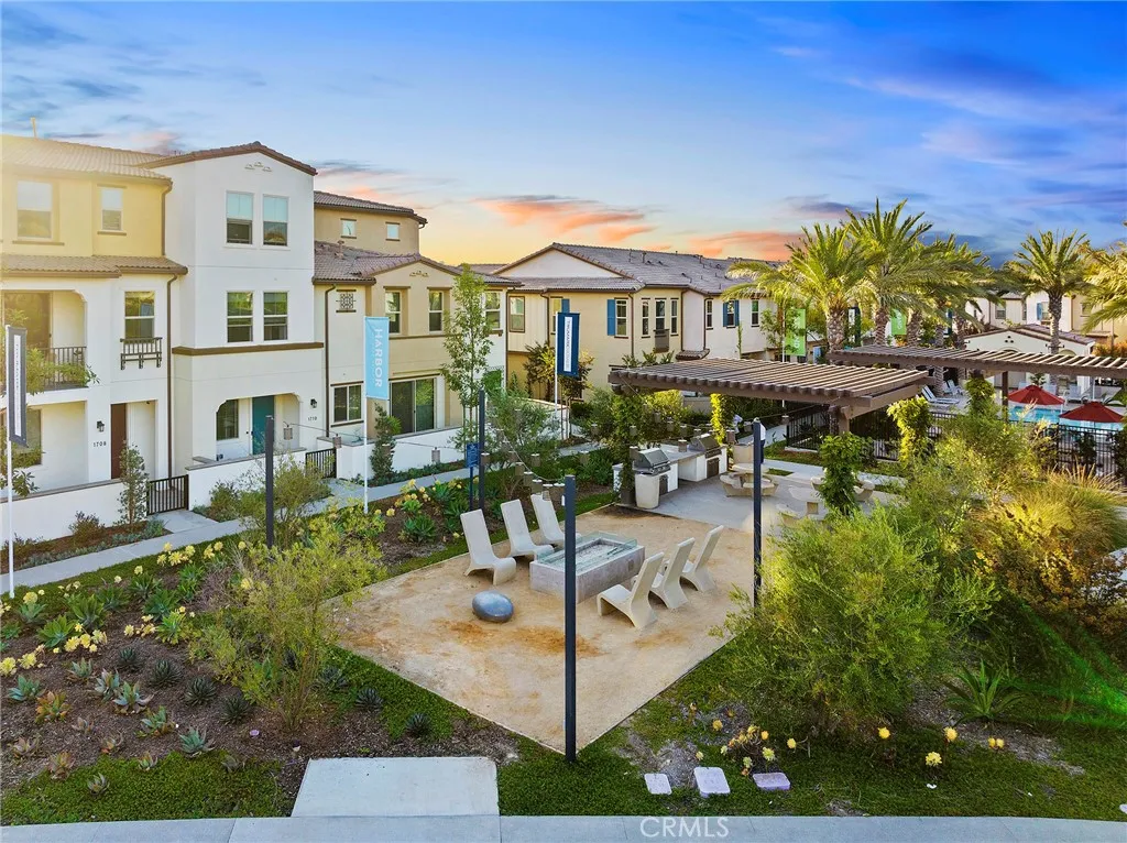 https://cdn.realtyfeed.com/cdn/127/306505800/a2d902916ad1de010031644f68c1ebf6.webp