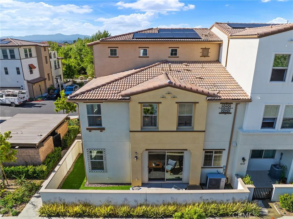 https://cdn.realtyfeed.com/cdn/127/306505800/bc3156df96a051f8261a09d6a0179b1e.webp