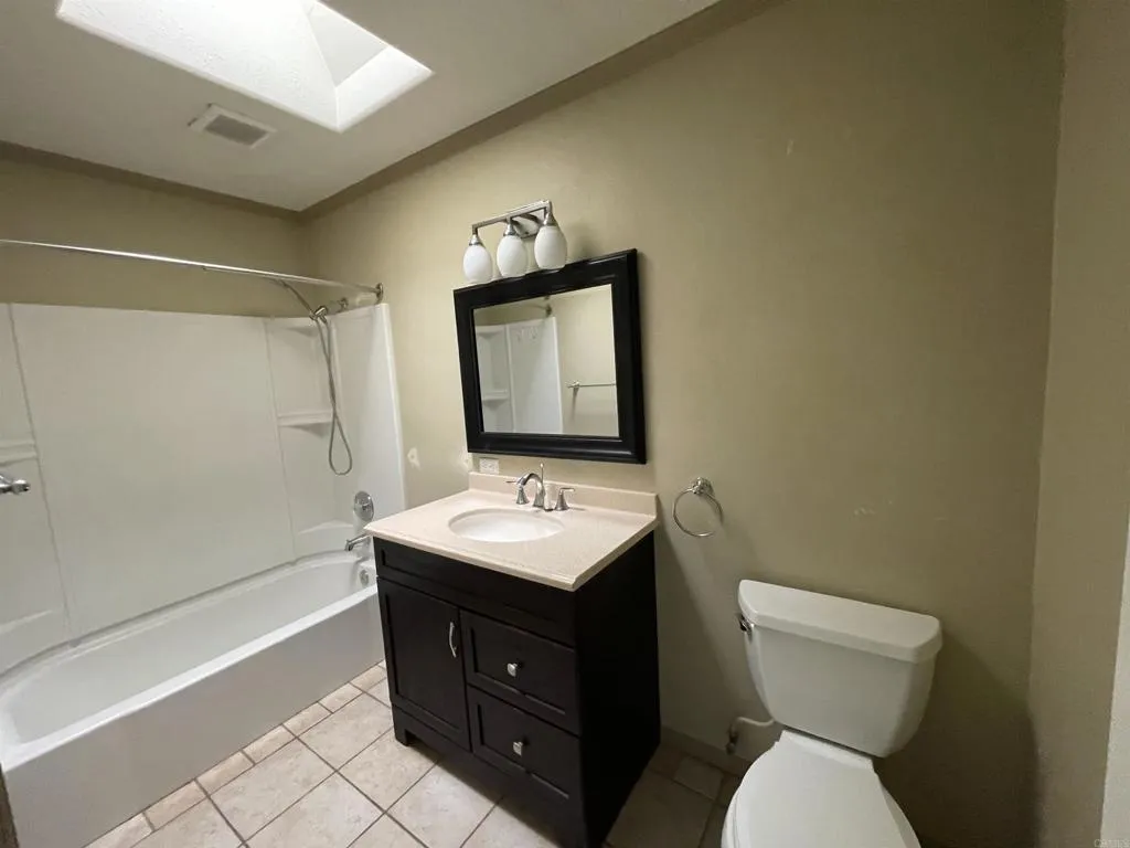 Photo #10: PTP2505775 Listing: Photo #10