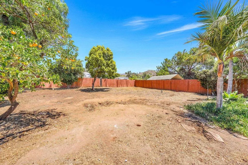 https://cdn.realtyfeed.com/cdn/127/306505873/84fb6017d45b274e8900e160aafdf6c9.webp