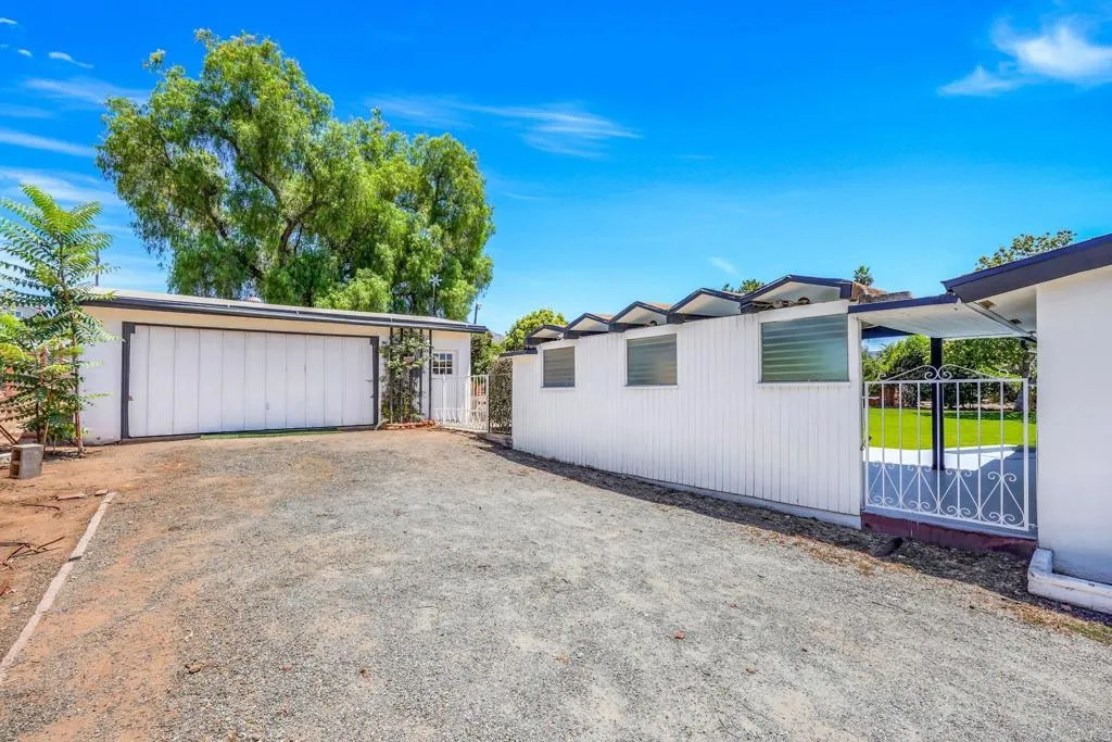 https://cdn.realtyfeed.com/cdn/127/306505873/fe5332e047c013b63e8b262da38a7b2e.webp