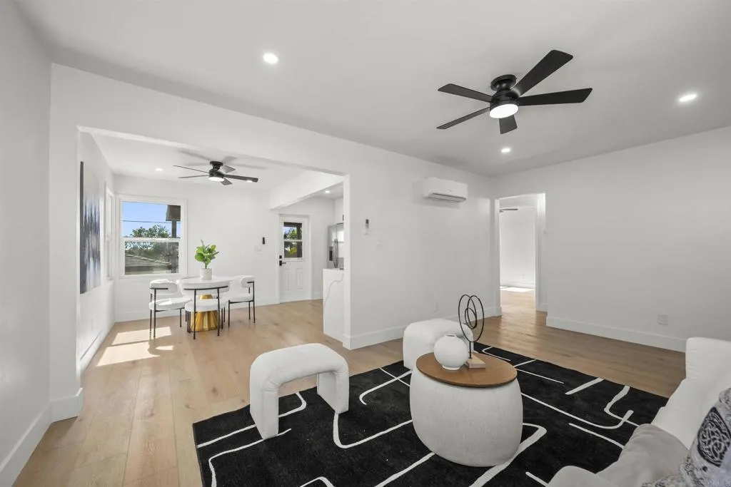 https://cdn.realtyfeed.com/cdn/127/306505943/e1a164da4df46e9731721fea1ffc7c22.webp
