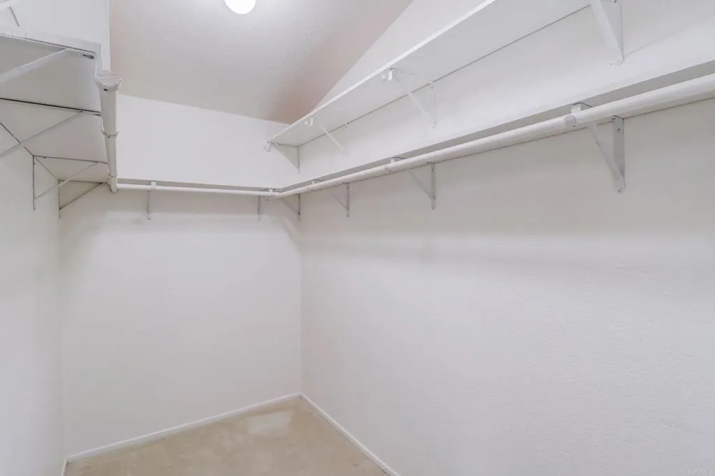 https://cdn.realtyfeed.com/cdn/127/306506008/093b3f89c3b470508b8a90d3ade18f41.webp