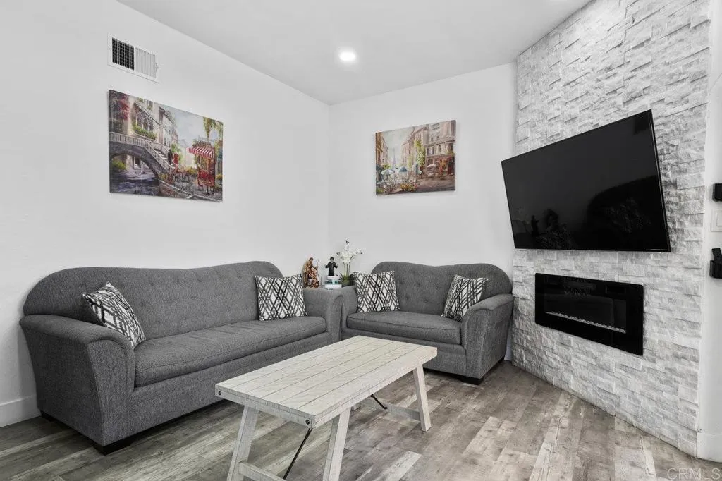 Photo #5: PTP2505784 Listing 