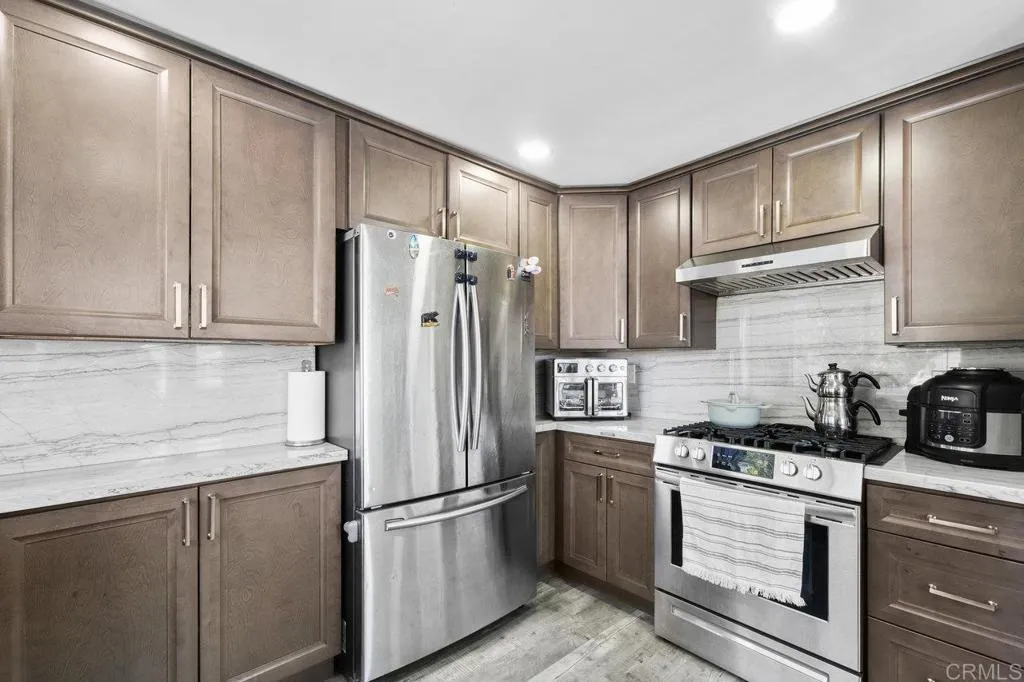 Photo #2: PTP2505784 Listing 
