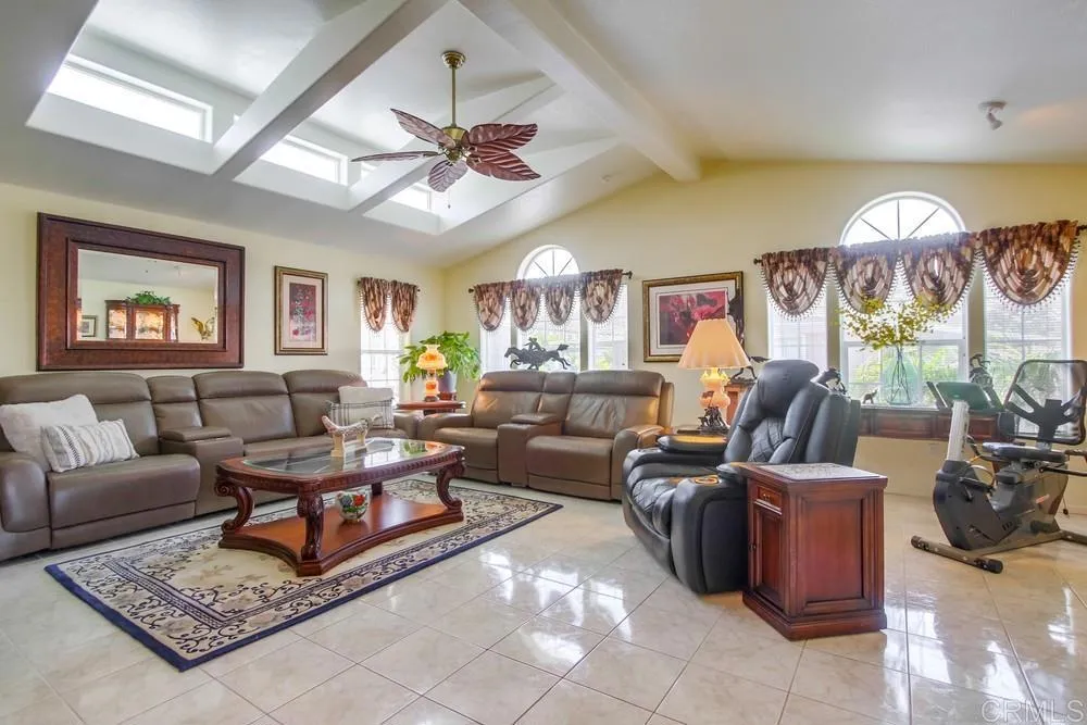 https://cdn.realtyfeed.com/cdn/127/306506019/d1b6af4d69318b5a174a7eda418cba4e.webp