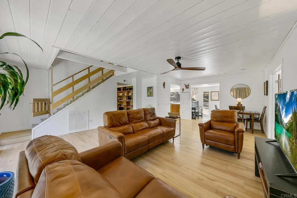 https://cdn.realtyfeed.com/cdn/127/306506072/0af36809436e5b8a51b5851f6d0f833c.webp