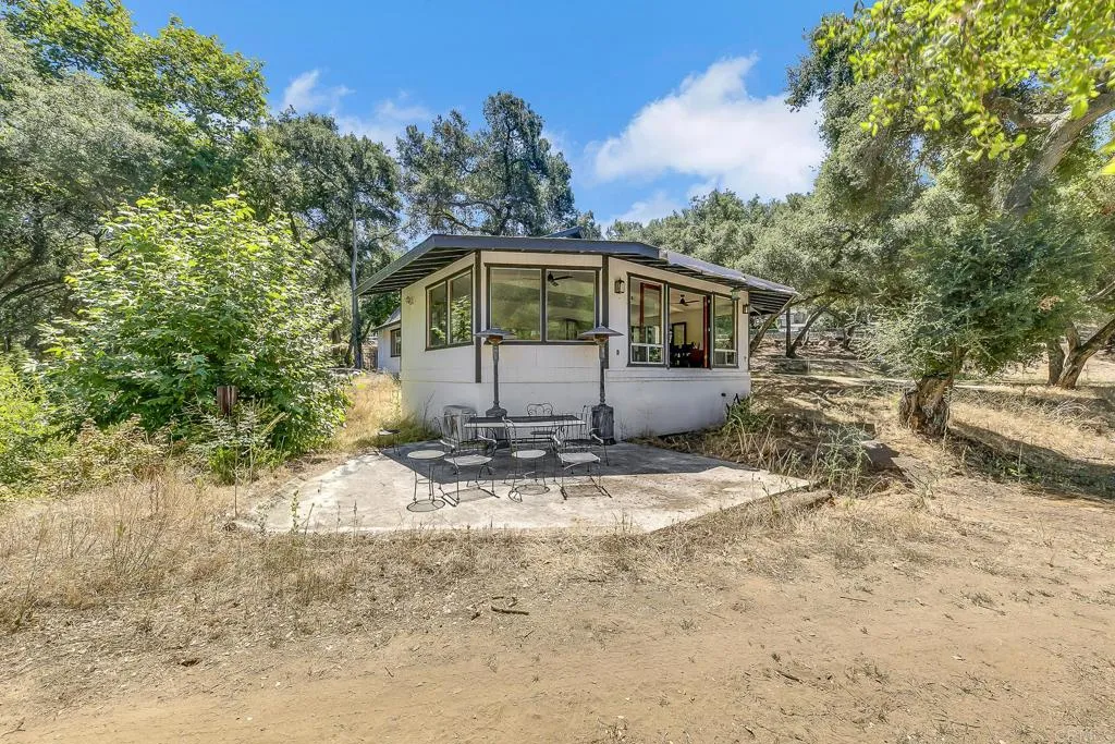 https://cdn.realtyfeed.com/cdn/127/306506072/1578e102bf6a73f44b9550c3a11e86e7.webp