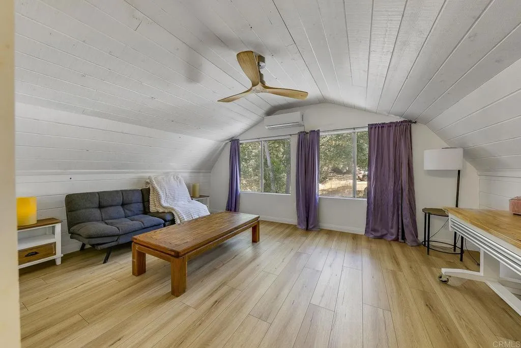 https://cdn.realtyfeed.com/cdn/127/306506072/d87ceb5430375540f06fd2b0fb63c1ba.webp
