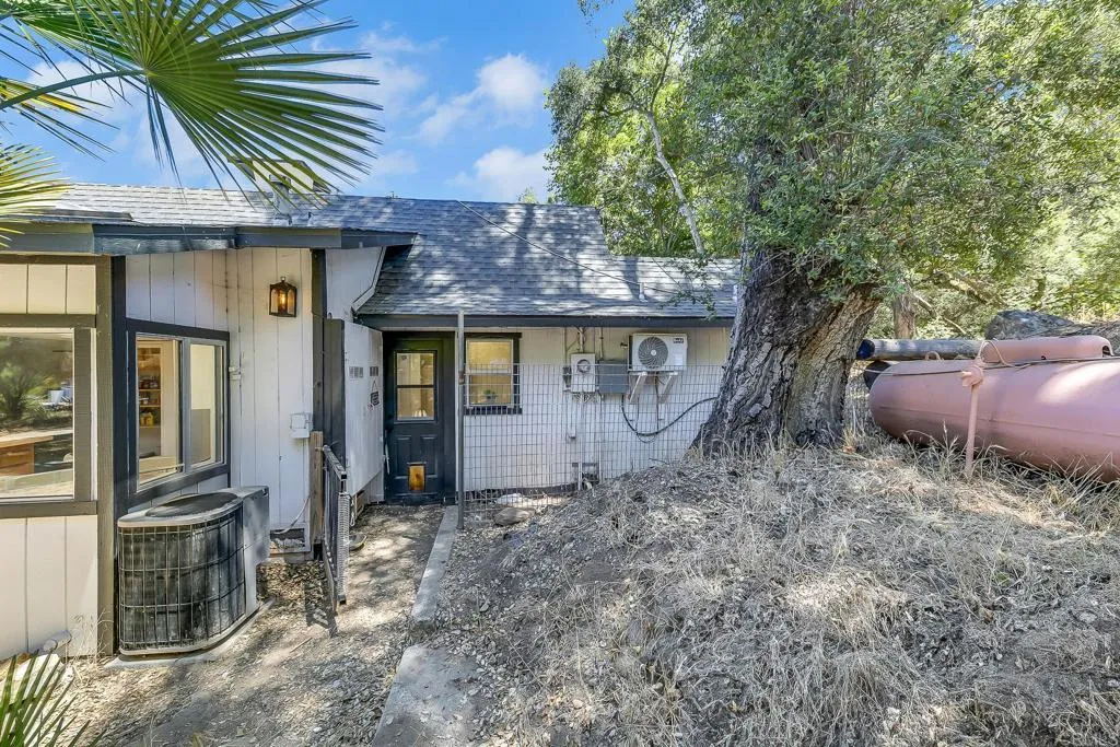 https://cdn.realtyfeed.com/cdn/127/306506072/dd6ab4942a814f9189749f1a6929d9fc.webp
