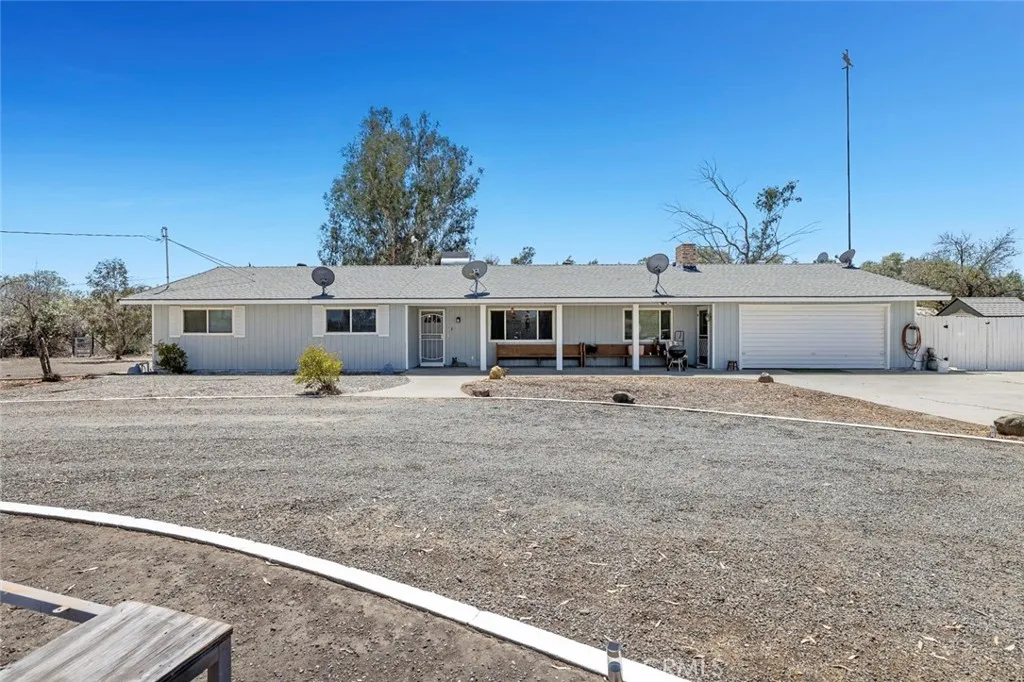 42000 S Alpine Avenue, Coalinga, CA 93210