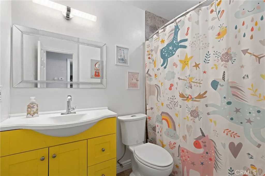 https://cdn.realtyfeed.com/cdn/127/306506268/97ec3e6a3390acd7fd447215d5719467.webp