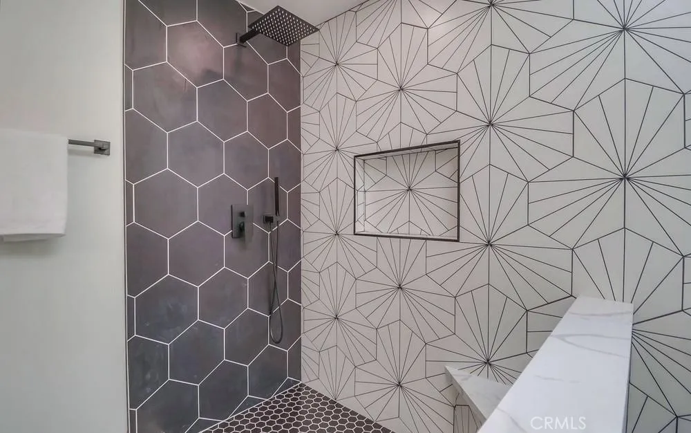 https://cdn.realtyfeed.com/cdn/127/306506270/13ac5f1d371cebd7e113cd752e881c32.webp