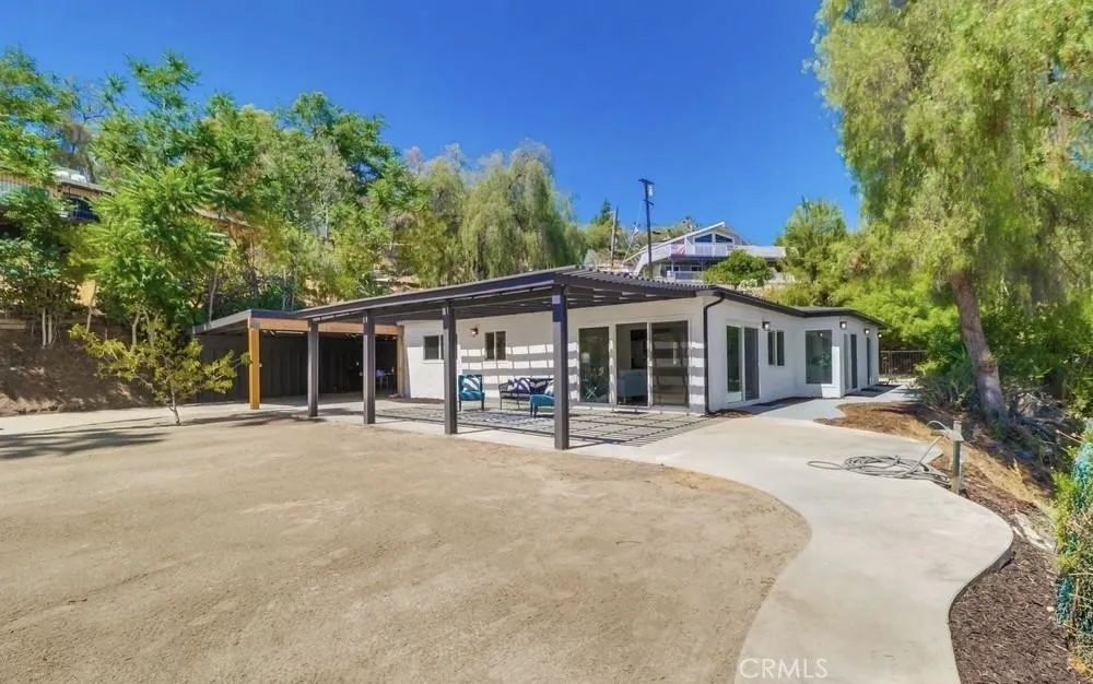 https://cdn.realtyfeed.com/cdn/127/306506270/3e4dd8f3fabc89fbc2c3f46c54f4a67e.webp