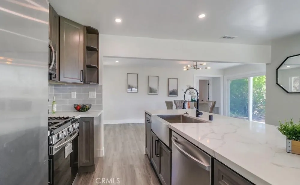 https://cdn.realtyfeed.com/cdn/127/306506270/7db084ec5ba5f1bf40e879cf9305a41d.webp