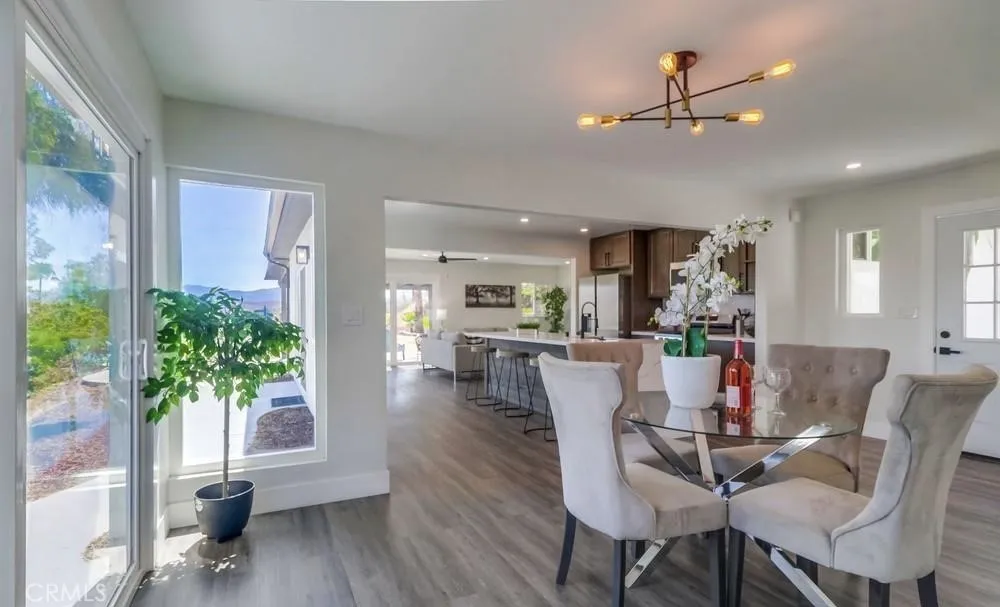 https://cdn.realtyfeed.com/cdn/127/306506270/81a03320c9925d4bf93753f1d8e2ebdc.webp
