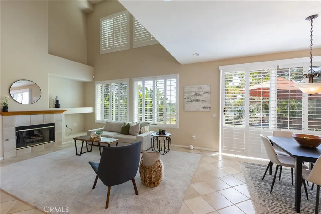 https://cdn.realtyfeed.com/cdn/127/306506315/acafc5558f48ad5bc51096ba64a512af.webp