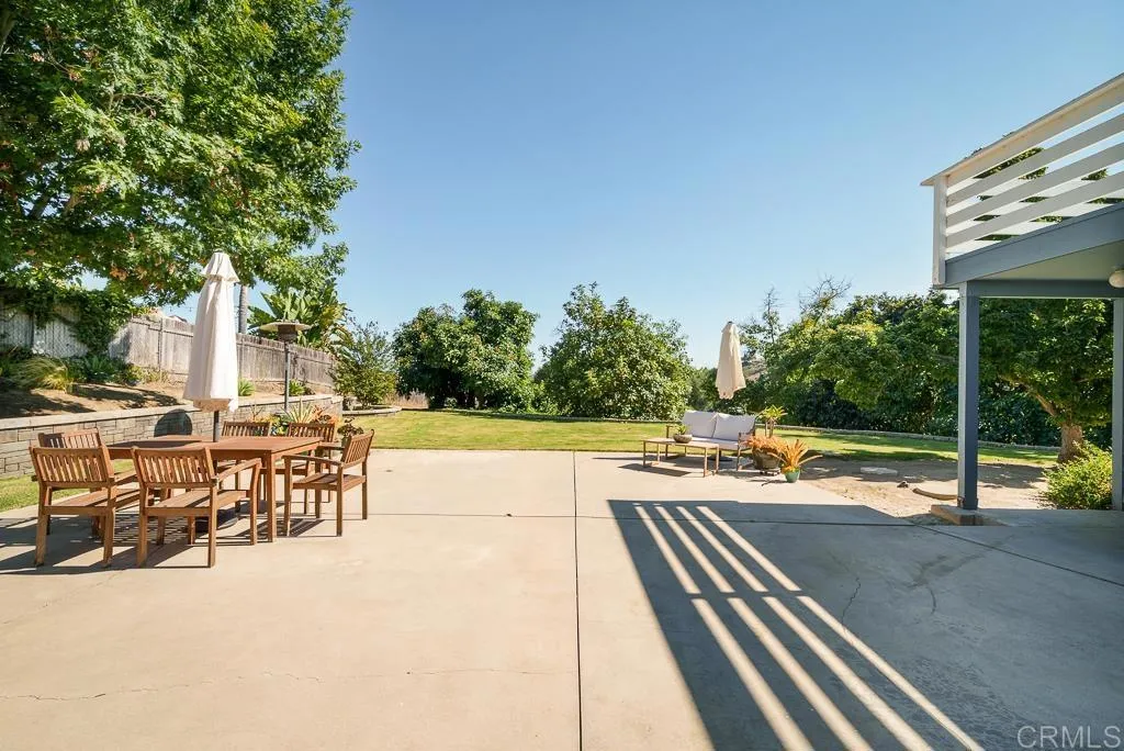https://cdn.realtyfeed.com/cdn/127/306506331/d2ed0edc5227d61bef869fc153b18eea.webp
