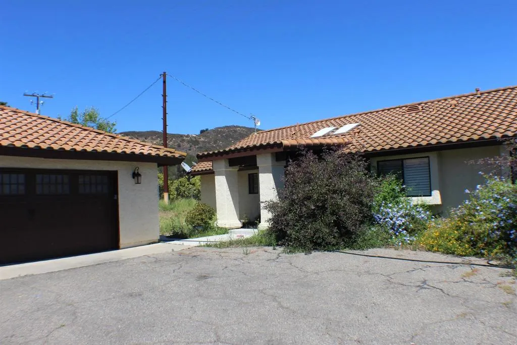 https://cdn.realtyfeed.com/cdn/127/306506336/7d1133f0c12b21679db293c1c064db24.webp