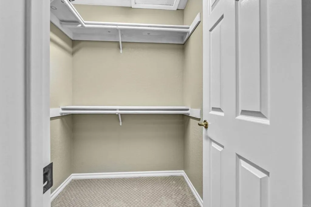 https://cdn.realtyfeed.com/cdn/127/306506336/b335e1594cce6de29baa20e0d8729919.webp
