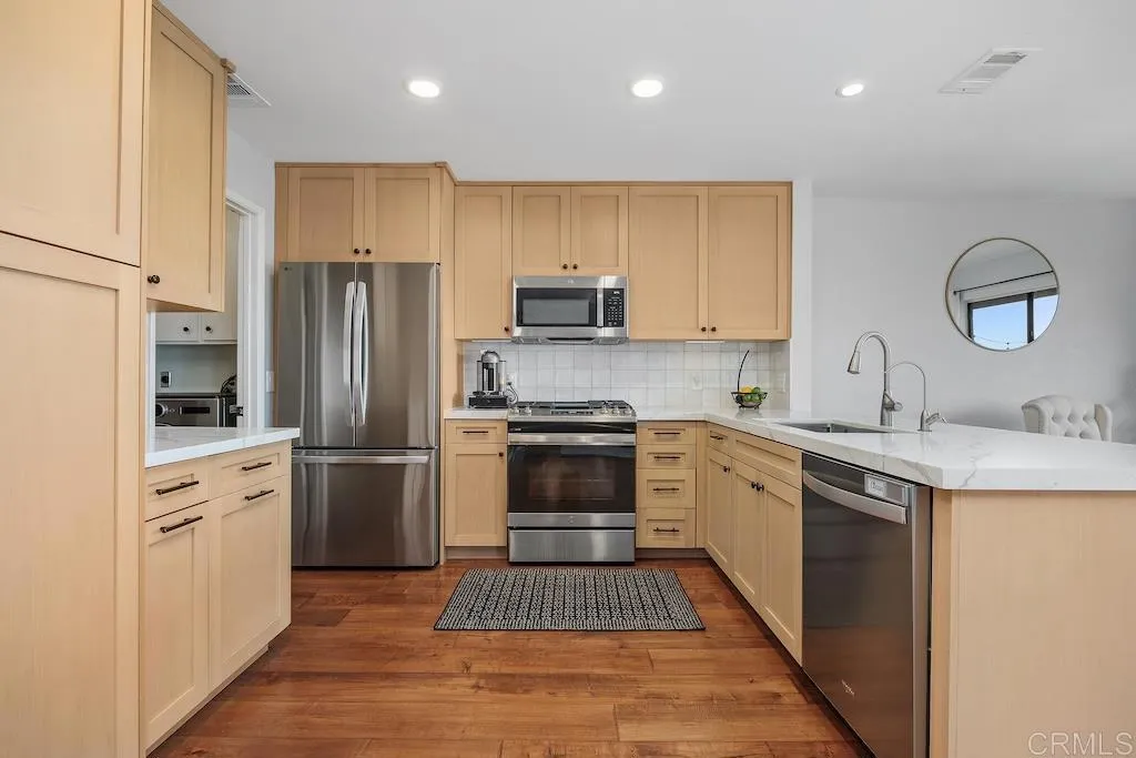 Photo #5: NDP2507500 Listing 