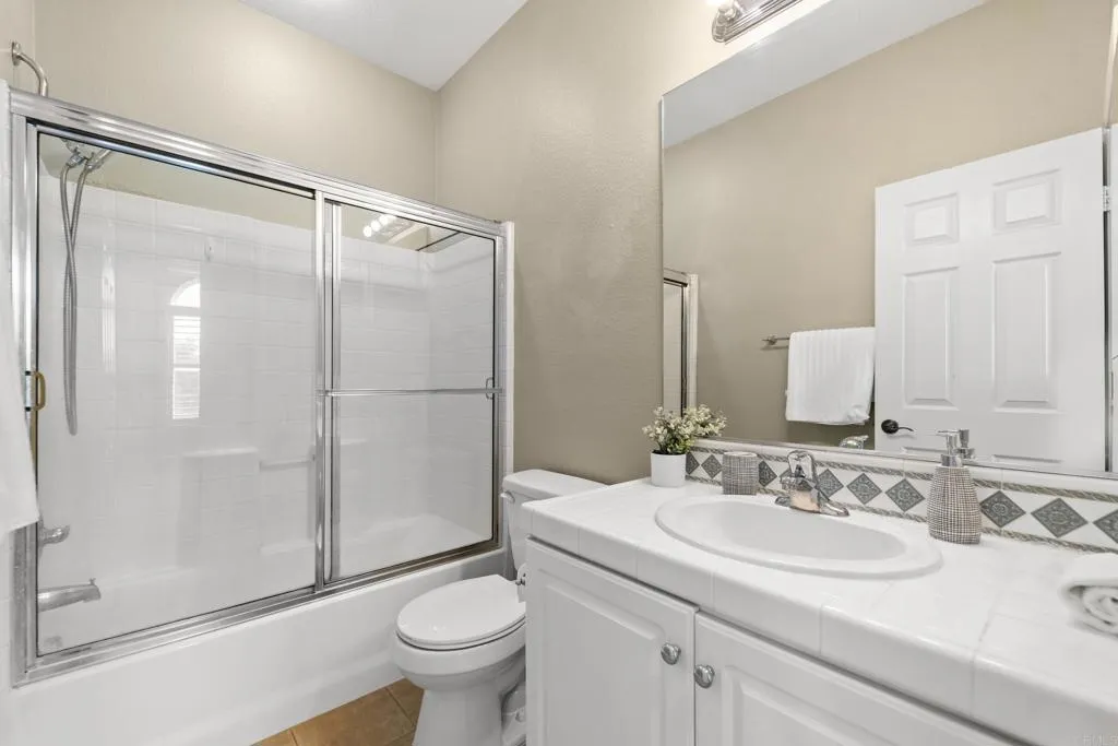 Photo #27: PTP2505792 Listing: Photo #27