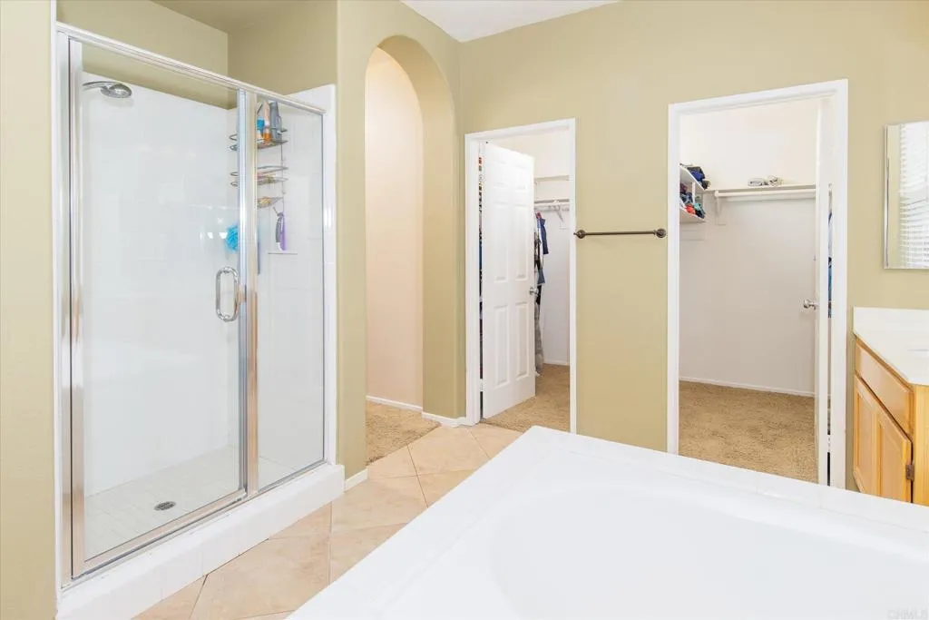 https://cdn.realtyfeed.com/cdn/127/306506688/366c5a1af02f50240cfe2de59edc072c.webp