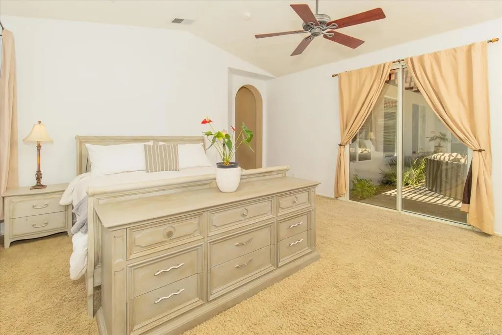 https://cdn.realtyfeed.com/cdn/127/306506688/a40b9a36eab52e21d6a7a10028ef3d90.webp