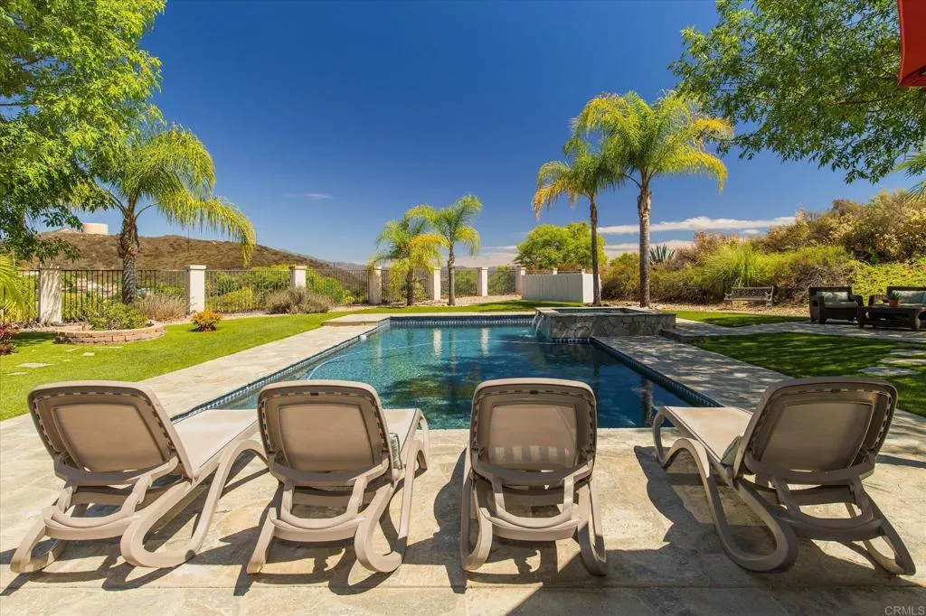 https://cdn.realtyfeed.com/cdn/127/306506688/b3cdd2eead046fa5f89c0c207bdc1200.webp
