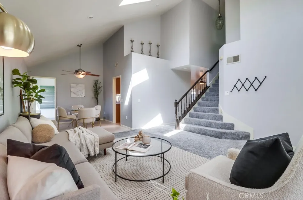 https://cdn.realtyfeed.com/cdn/127/306506771/43c923c0812956daac21e10c886aaa4b.webp