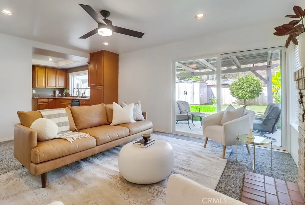 https://cdn.realtyfeed.com/cdn/127/306506771/6df925ffd571f5e5f8907d7de85bbf04.webp