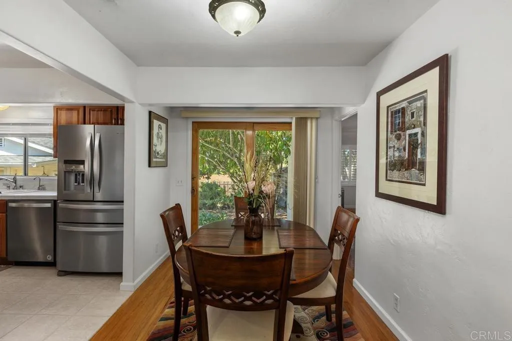 https://cdn.realtyfeed.com/cdn/127/306506911/5f02054b50d072120e9e0d18190f265d.webp