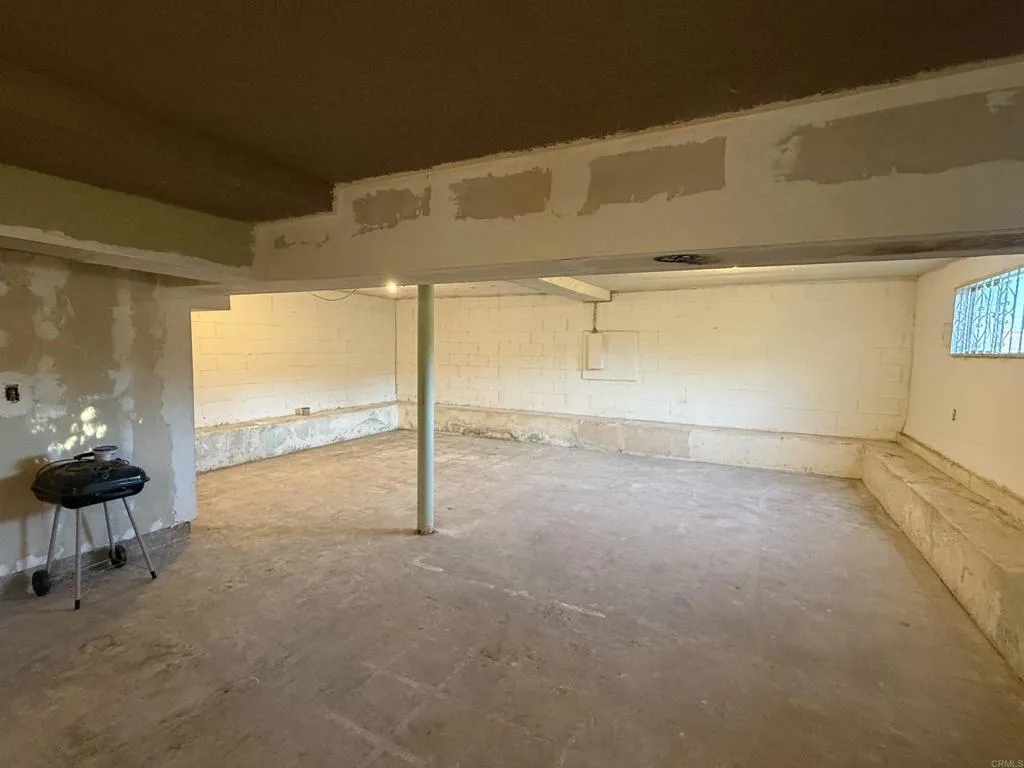 https://cdn.realtyfeed.com/cdn/127/306506985/1f37909168487f5fed67664ce4b0c001.webp