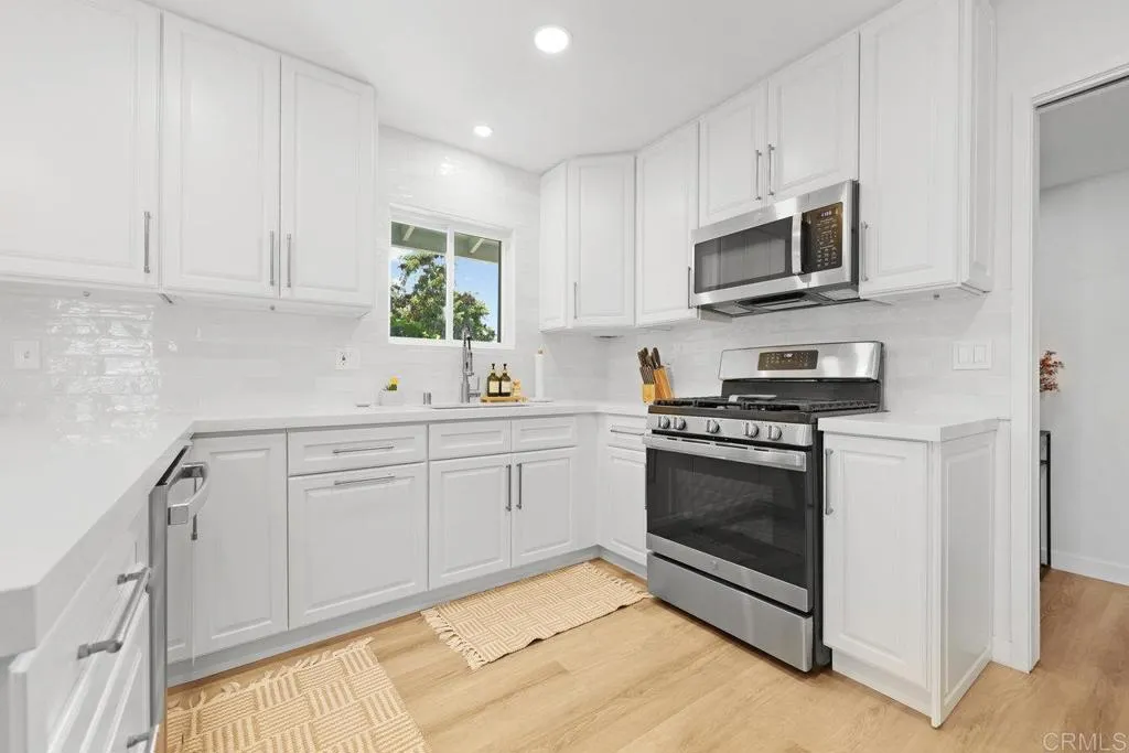 https://cdn.realtyfeed.com/cdn/127/306507117/fc54eb0774f0339a8b0e13e610dbe57f.webp