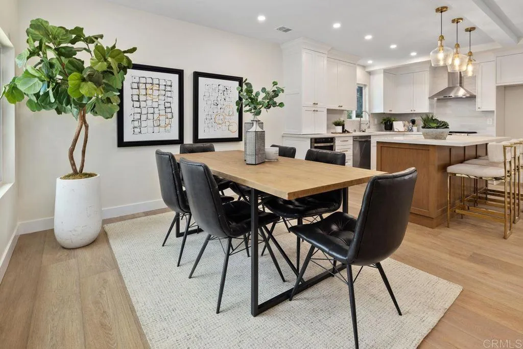 https://cdn.realtyfeed.com/cdn/127/306507220/aa433dcad8200b61a5ed5a3d4b4db18b.webp