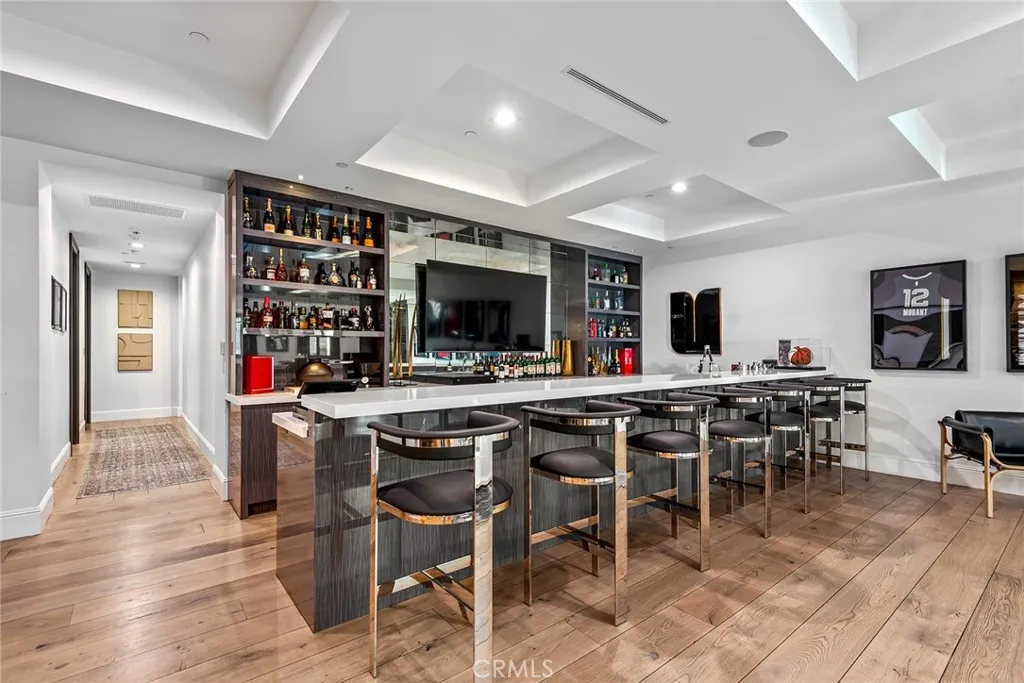 2100 Stratford Circle, Los Angeles, CA, 90077