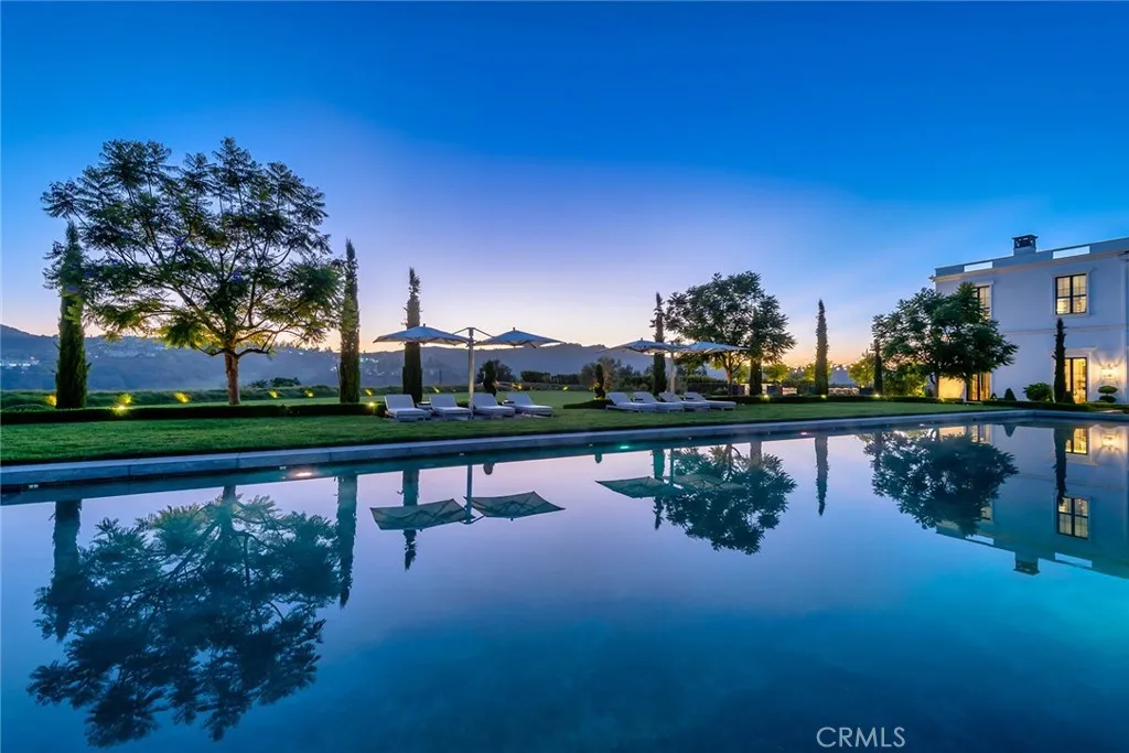 2100 Stratford Circle, Los Angeles, CA, 90077